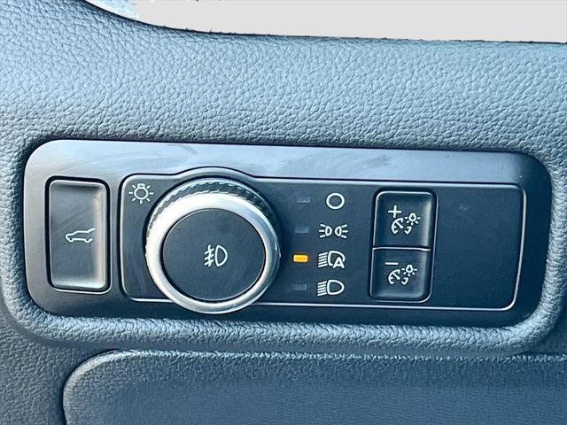 used 2024 Ford Explorer car, priced at $47,093