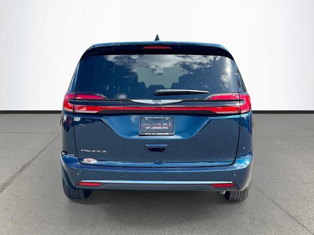 new 2025 Chrysler Pacifica car, priced at $44,420