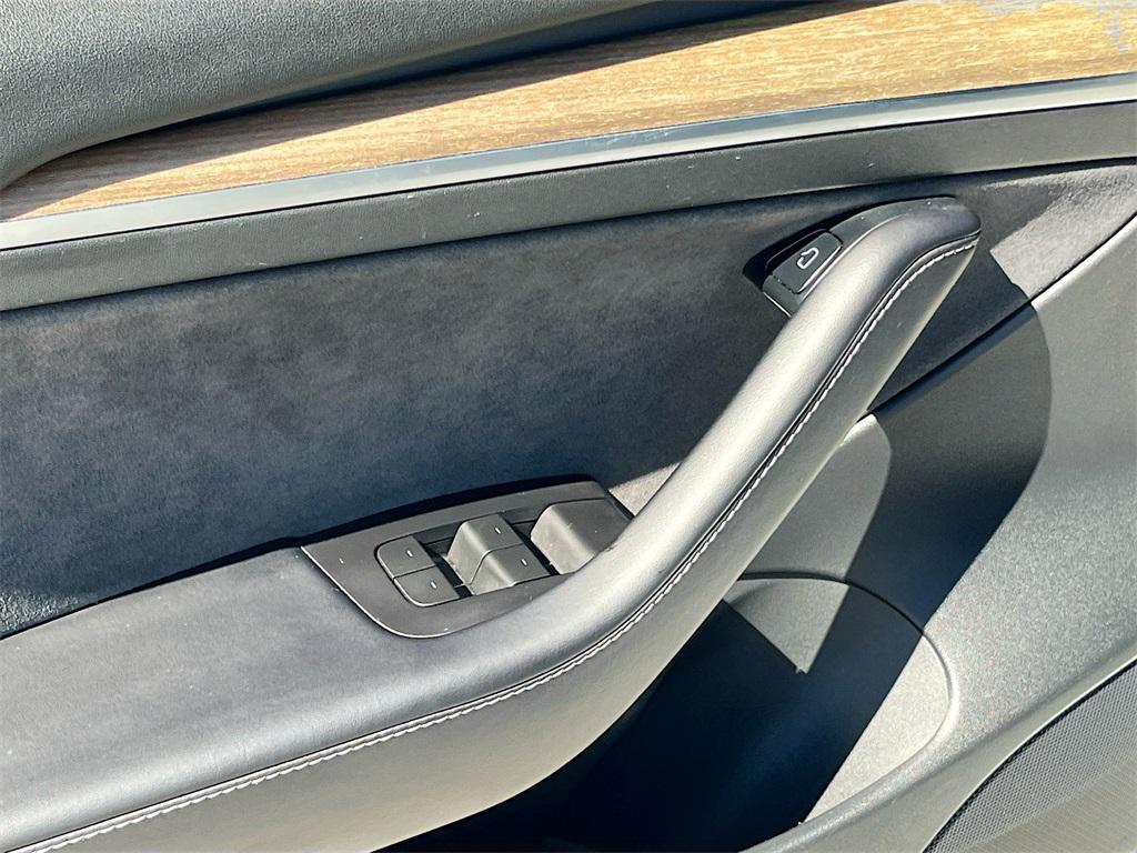 used 2022 Tesla Model 3 car, priced at $23,695