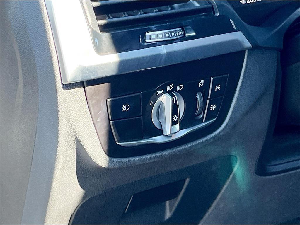 used 2021 BMW X3 car, priced at $22,338