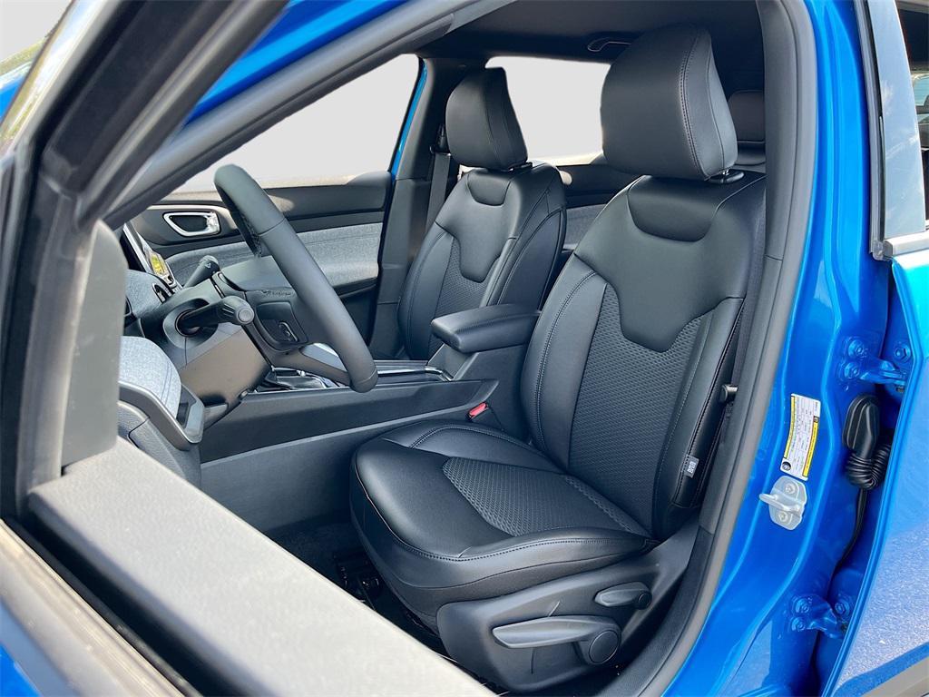 new 2026 Jeep Compass car, priced at $26,332