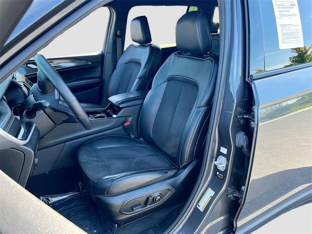 used 2022 Jeep Grand Cherokee L car, priced at $31,000