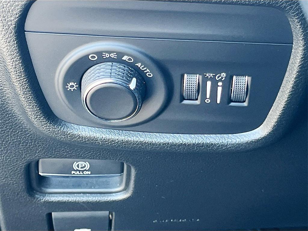 used 2022 Jeep Grand Cherokee L car, priced at $31,000