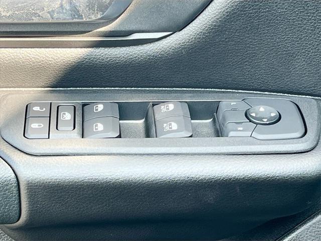 new 2025 Ram 1500 car, priced at $45,067