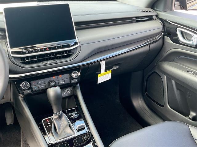 new 2025 Jeep Compass car, priced at $28,975