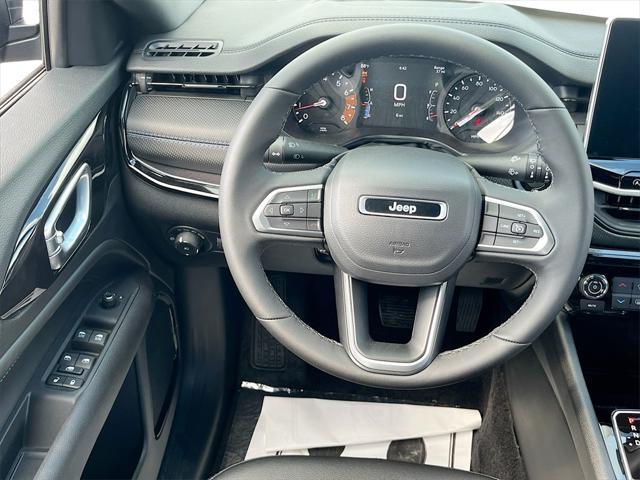 new 2025 Jeep Compass car, priced at $28,975