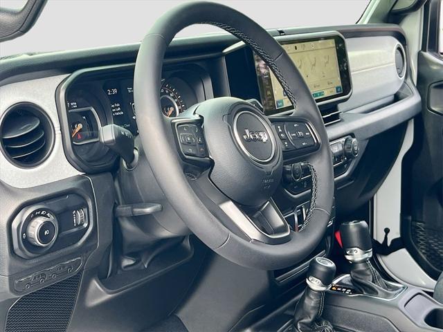 new 2025 Jeep Wrangler car, priced at $44,435