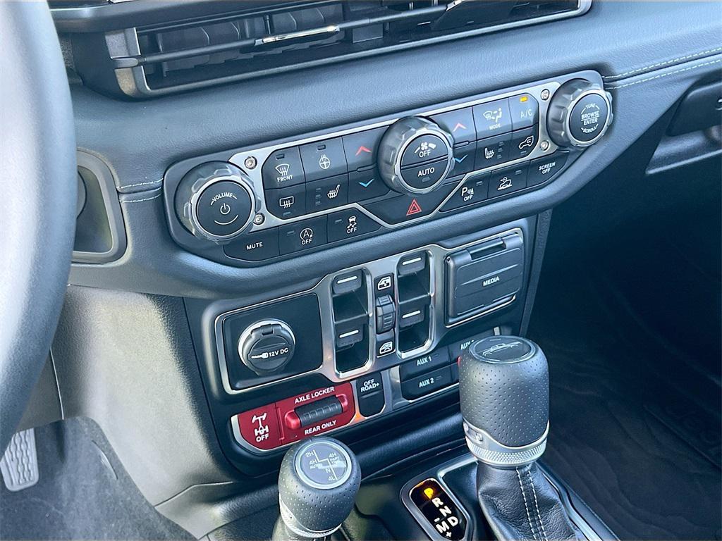 used 2025 Jeep Gladiator car, priced at $51,990