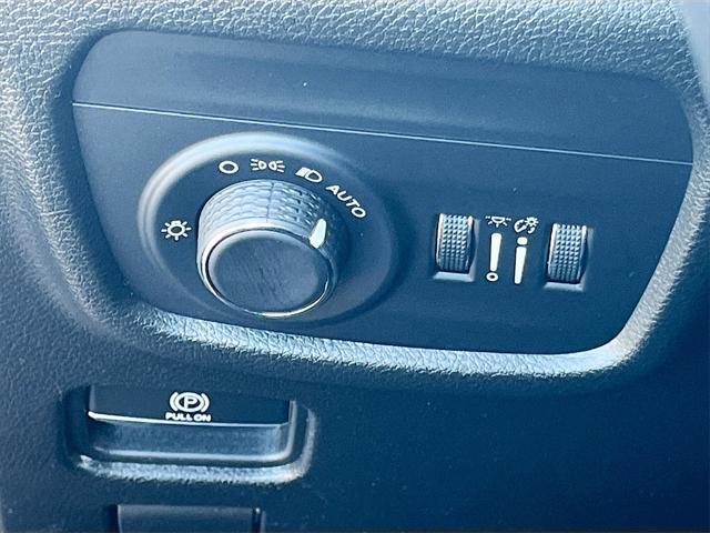 used 2022 Jeep Grand Cherokee L car, priced at $26,995