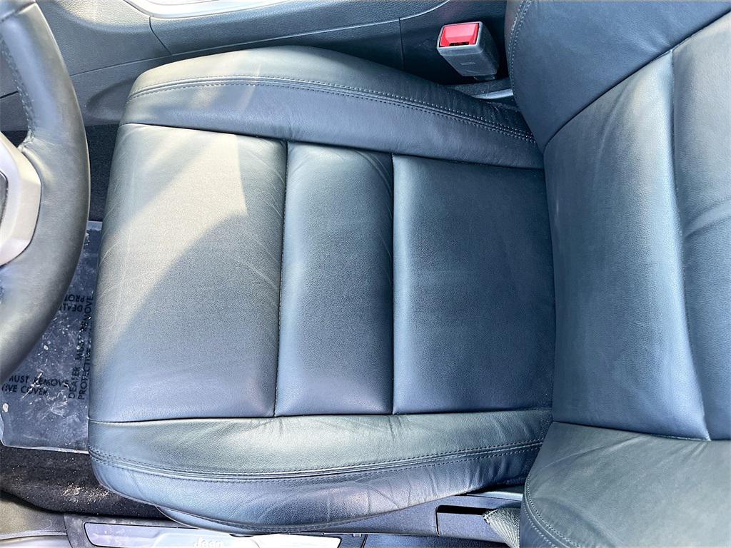 used 2019 Jeep Grand Cherokee car, priced at $22,991