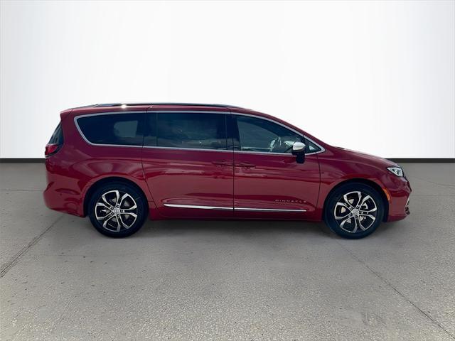 new 2025 Chrysler Pacifica car, priced at $50,395