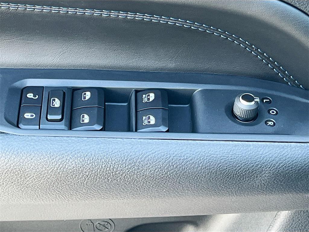 new 2026 Jeep Compass car, priced at $32,185