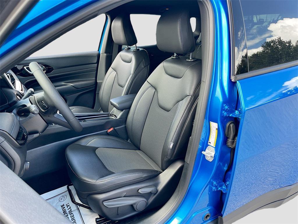 new 2026 Jeep Compass car, priced at $32,185