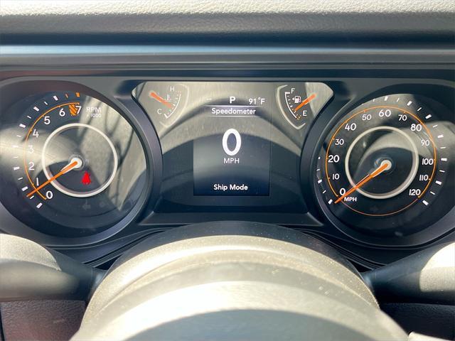new 2025 Jeep Gladiator car, priced at $37,760