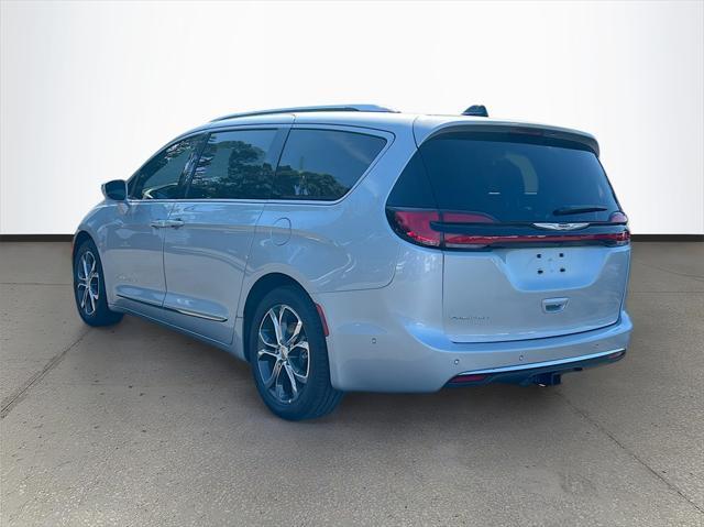 new 2024 Chrysler Pacifica car, priced at $46,408