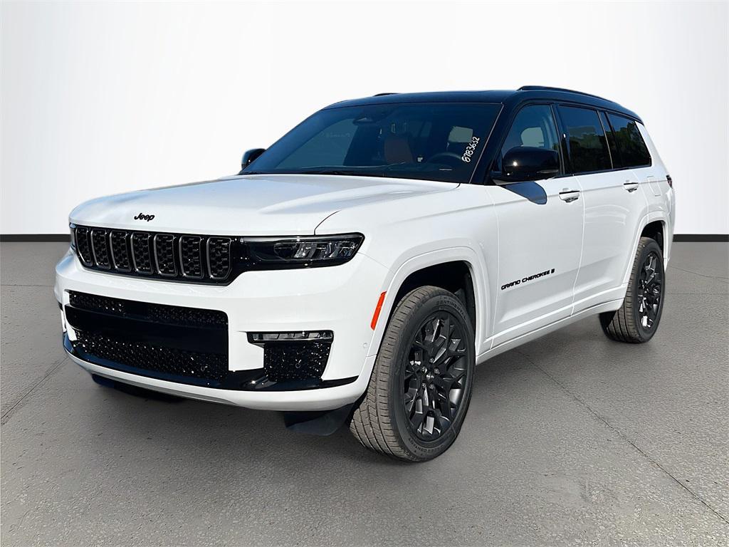 new 2025 Jeep Grand Cherokee L car, priced at $62,917