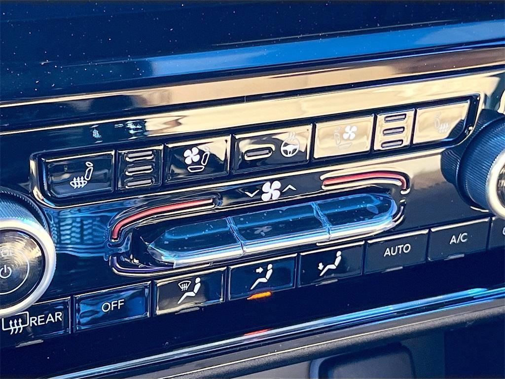 new 2025 Jeep Grand Cherokee L car, priced at $62,917