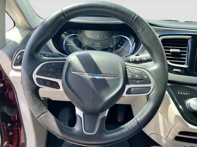 used 2020 Chrysler Pacifica Hybrid car, priced at $23,334