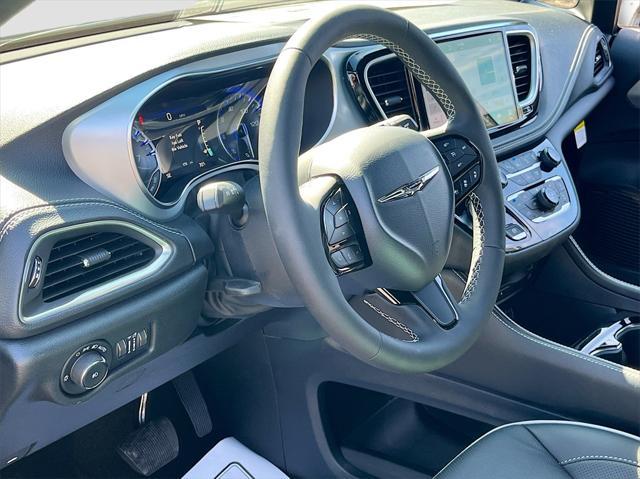 new 2025 Chrysler Pacifica car, priced at $49,310