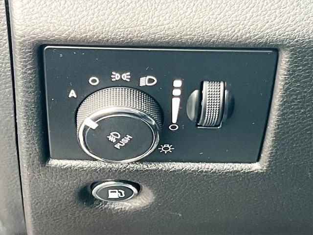 used 2019 Jeep Grand Cherokee car, priced at $22,616