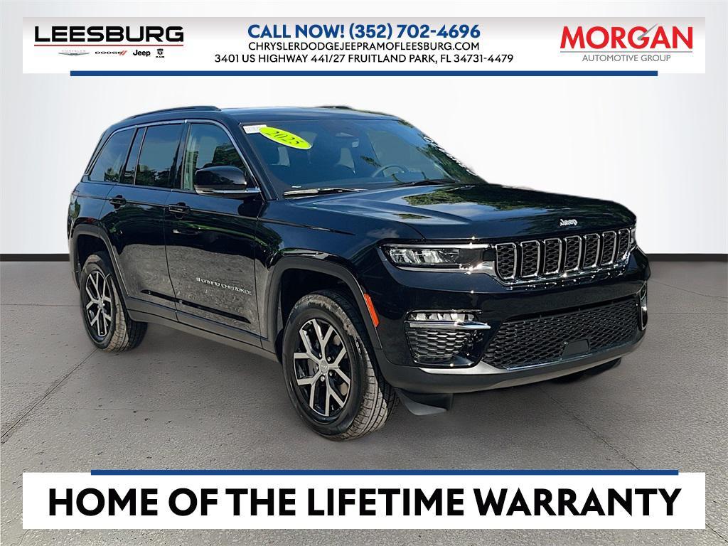 new 2025 Jeep Grand Cherokee car, priced at $37,380