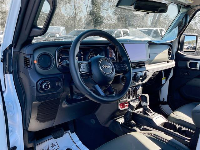 new 2025 Jeep Gladiator car, priced at $52,625