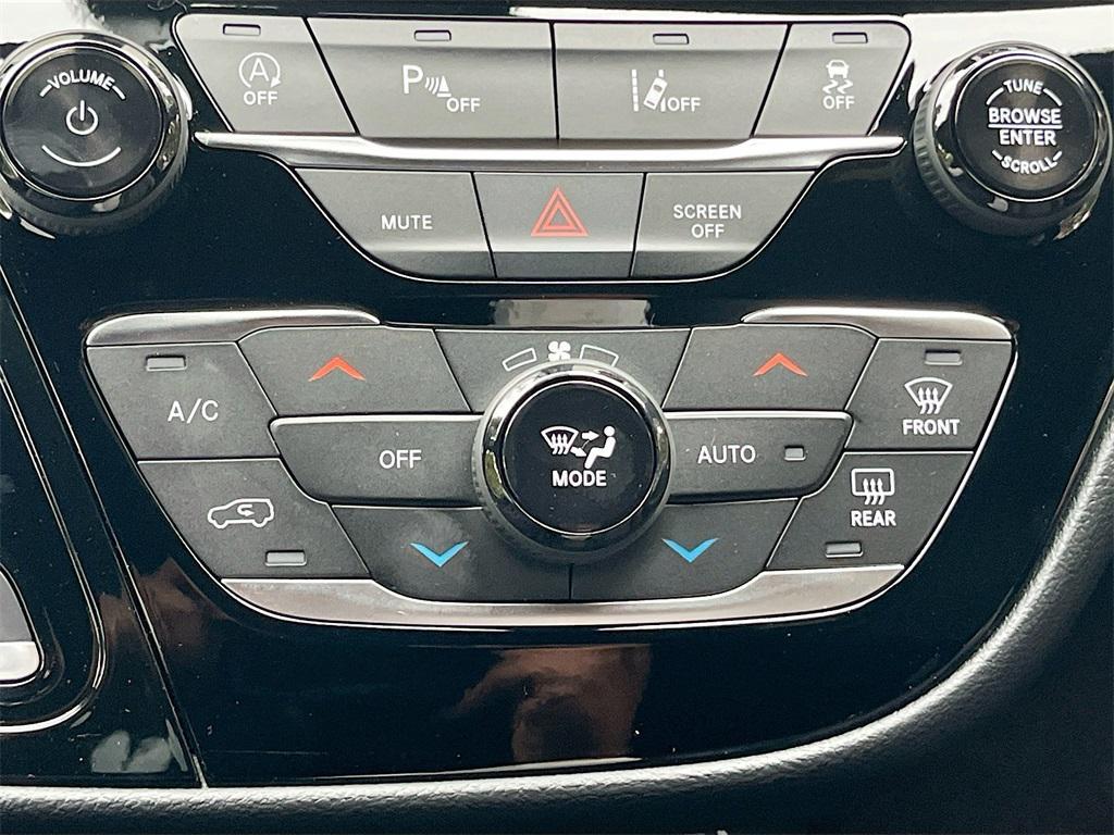 new 2025 Chrysler Voyager car, priced at $35,786