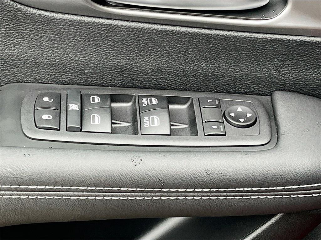 new 2025 Chrysler Voyager car, priced at $35,786