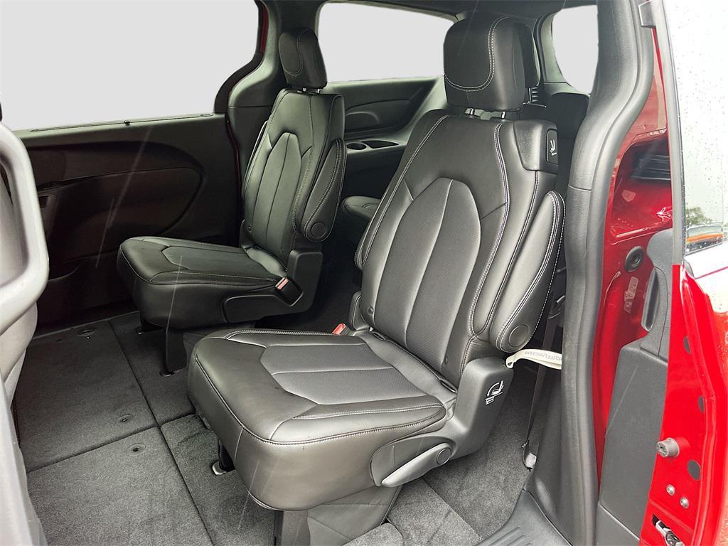 new 2025 Chrysler Voyager car, priced at $35,786