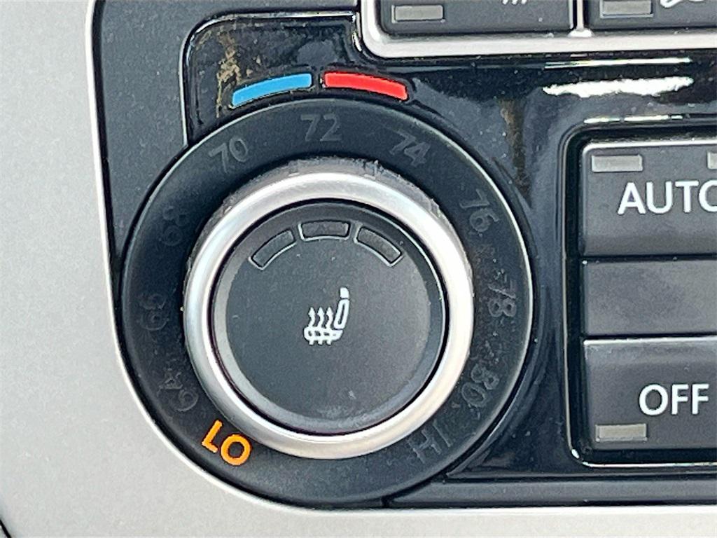 used 2012 Volkswagen Eos car, priced at $9,990