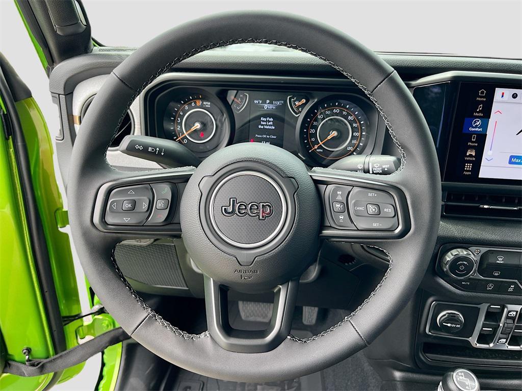 new 2025 Jeep Gladiator car, priced at $39,846