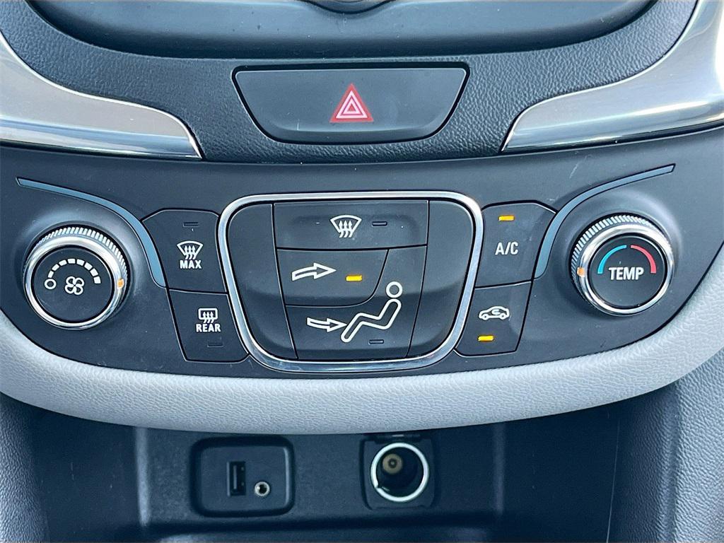 used 2018 Chevrolet Equinox car, priced at $13,101