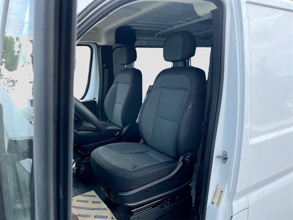new 2025 Ram ProMaster 1500 car, priced at $44,005
