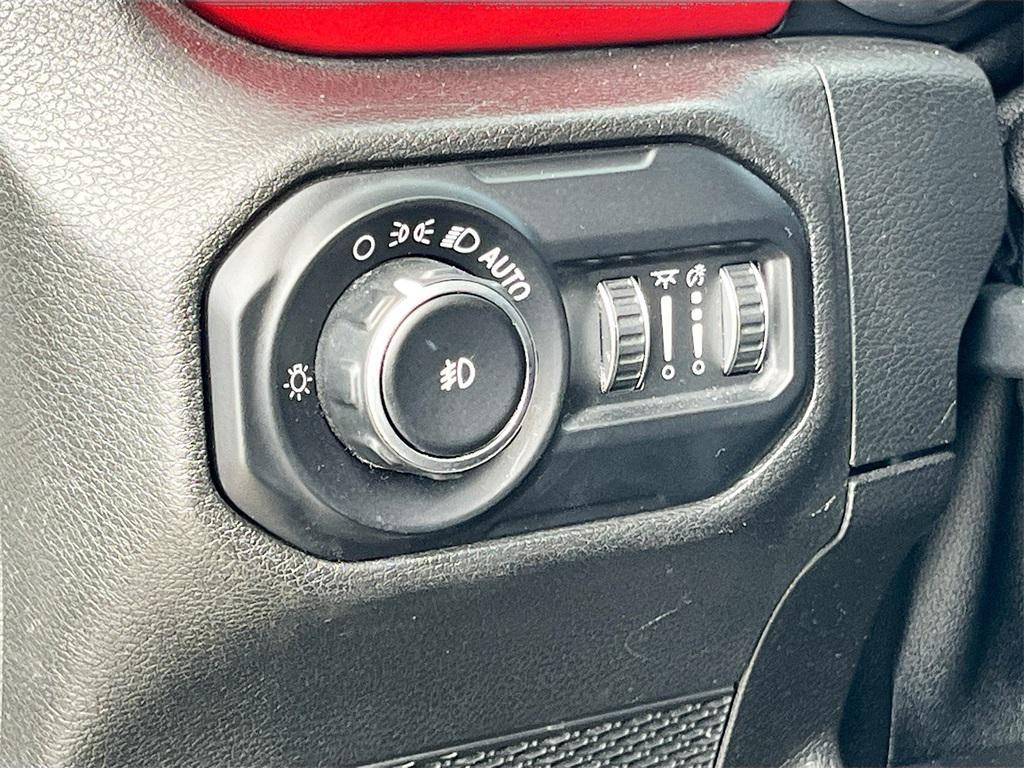 used 2018 Jeep Wrangler Unlimited car, priced at $30,591