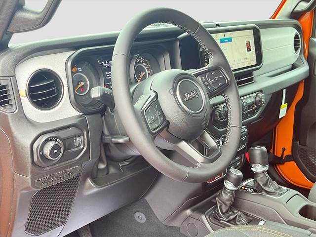 new 2025 Jeep Wrangler car, priced at $42,308