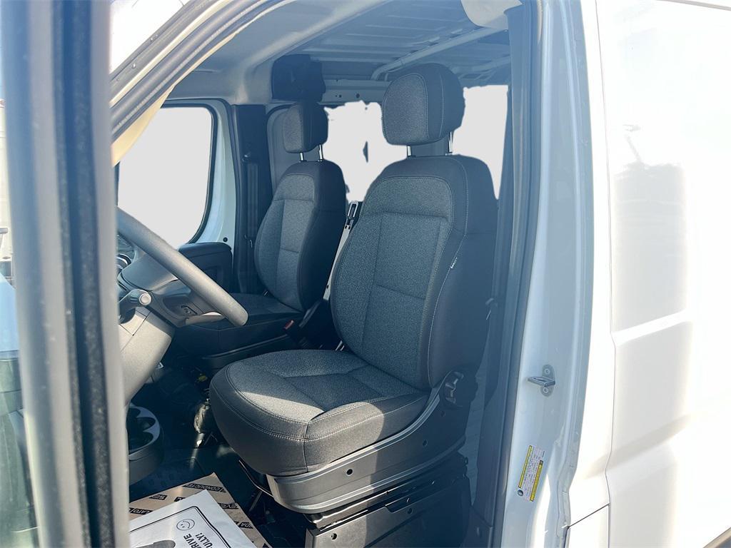 new 2025 Ram ProMaster 1500 car, priced at $43,800