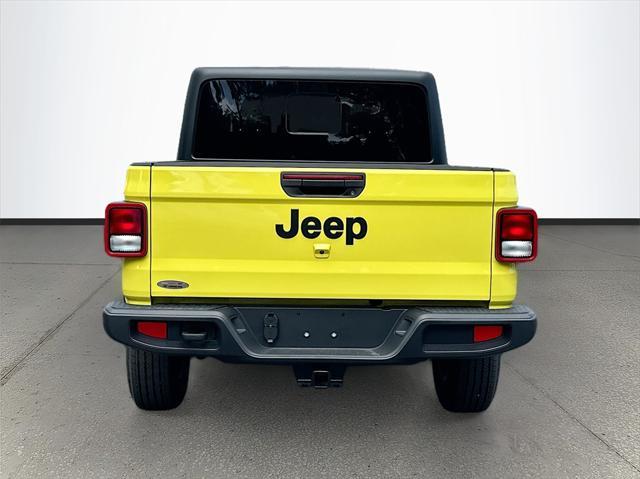 new 2024 Jeep Gladiator car, priced at $39,411