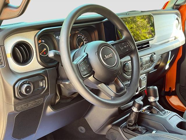 new 2025 Jeep Wrangler car, priced at $35,432