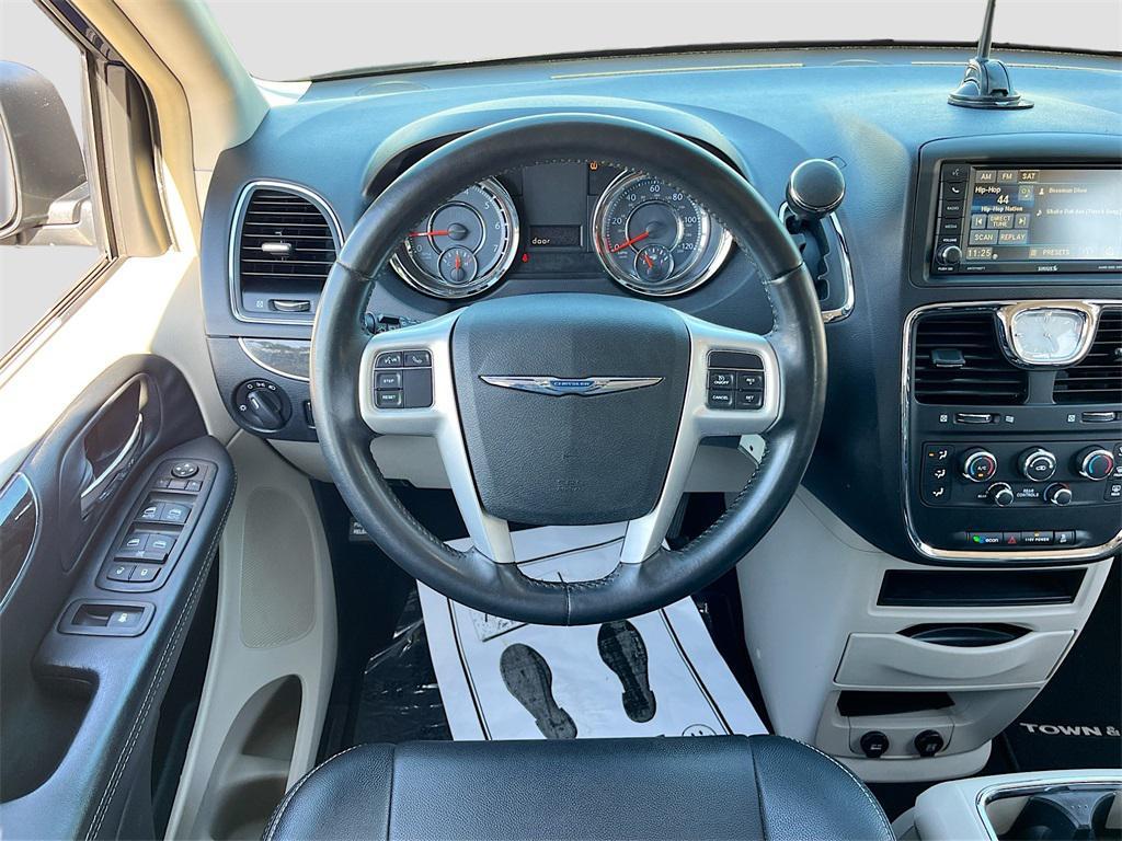 used 2016 Chrysler Town & Country car, priced at $13,397