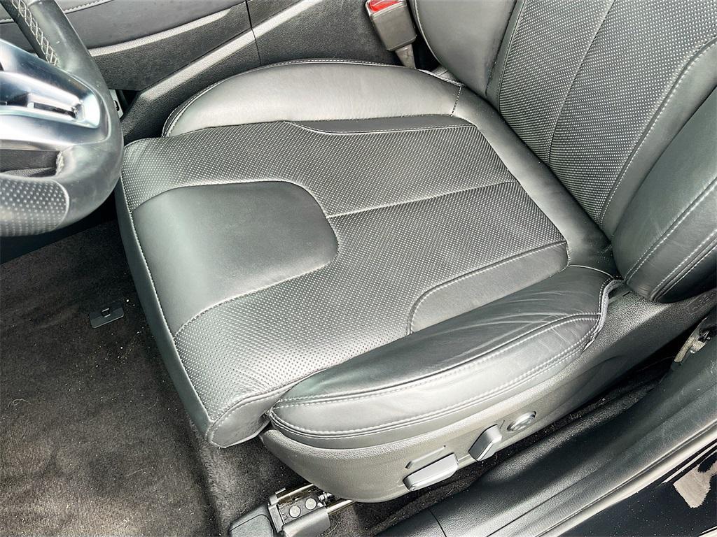 used 2023 Hyundai Santa Fe car, priced at $25,939