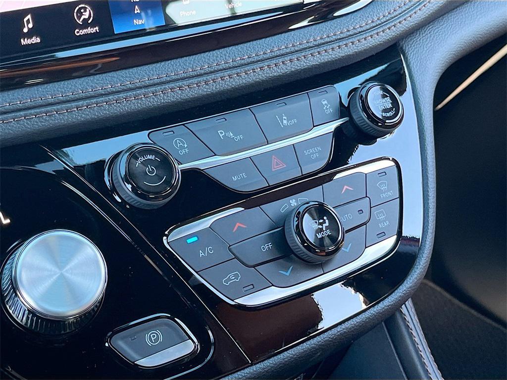 new 2026 Chrysler Pacifica car, priced at $50,614