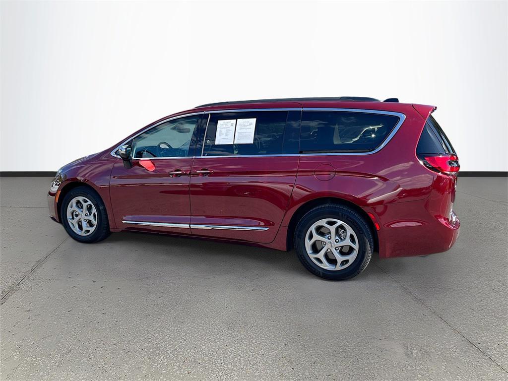 used 2023 Chrysler Pacifica car, priced at $24,984