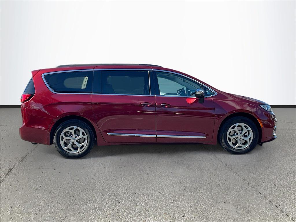 used 2023 Chrysler Pacifica car, priced at $24,984