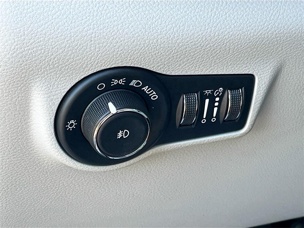 used 2022 Jeep Compass car, priced at $19,854