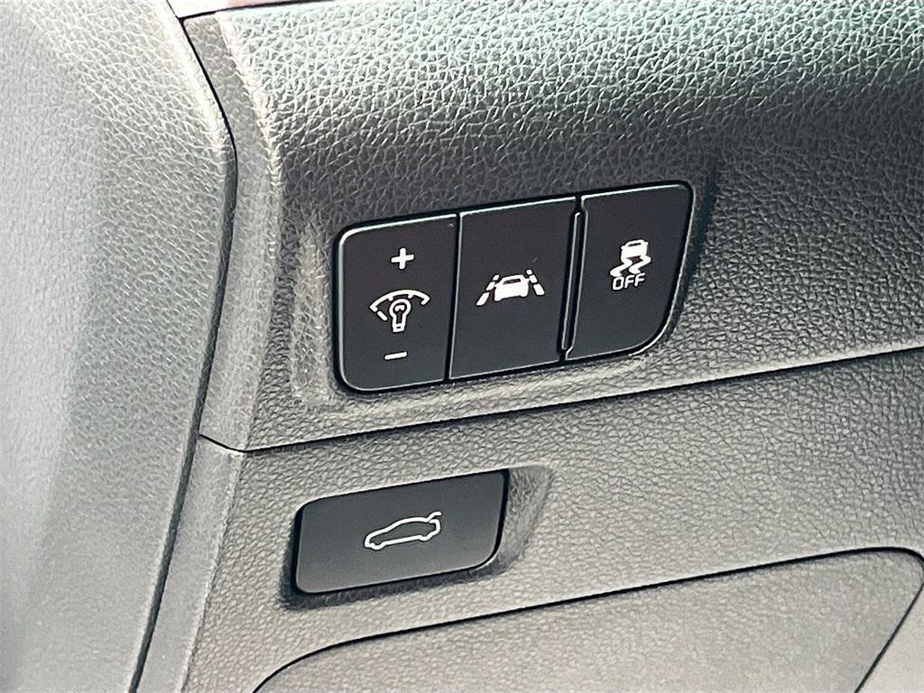 used 2024 Kia K5 car, priced at $23,070