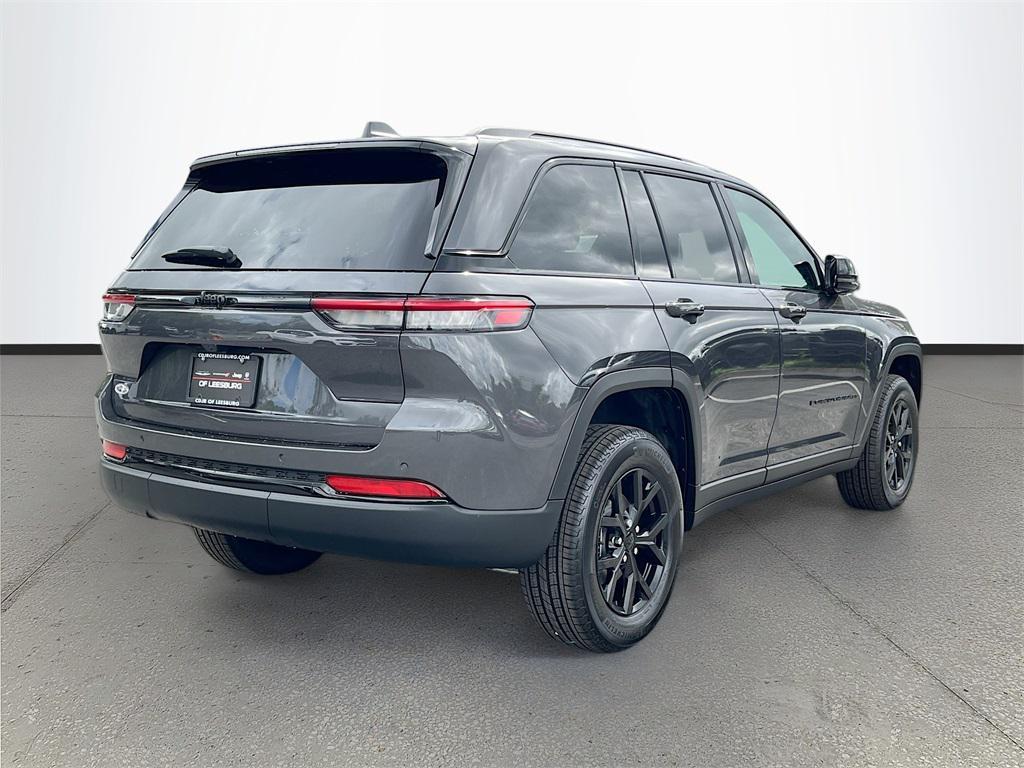 new 2025 Jeep Grand Cherokee car, priced at $37,071