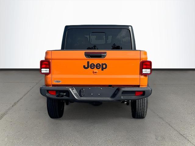 new 2025 Jeep Gladiator car, priced at $40,718