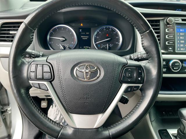 used 2019 Toyota Highlander car, priced at $27,993