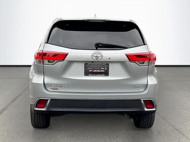 used 2019 Toyota Highlander car, priced at $27,993