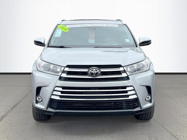 used 2019 Toyota Highlander car, priced at $27,993